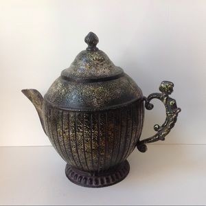 Marbeled Green Teapot Black Metal Speckled Cherub